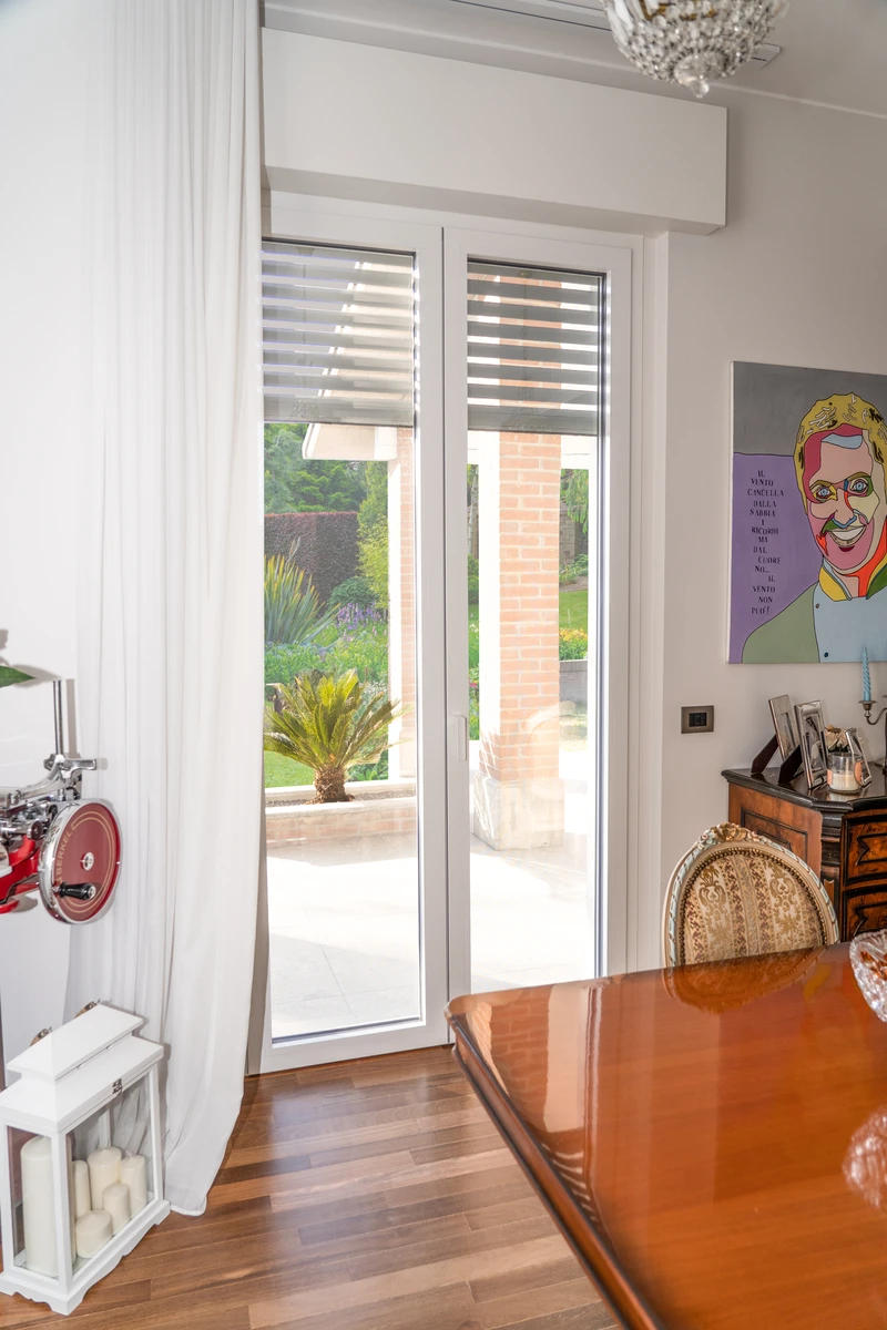 Porta finestra in alluminio a piacenza con ottime prestazioni termiche