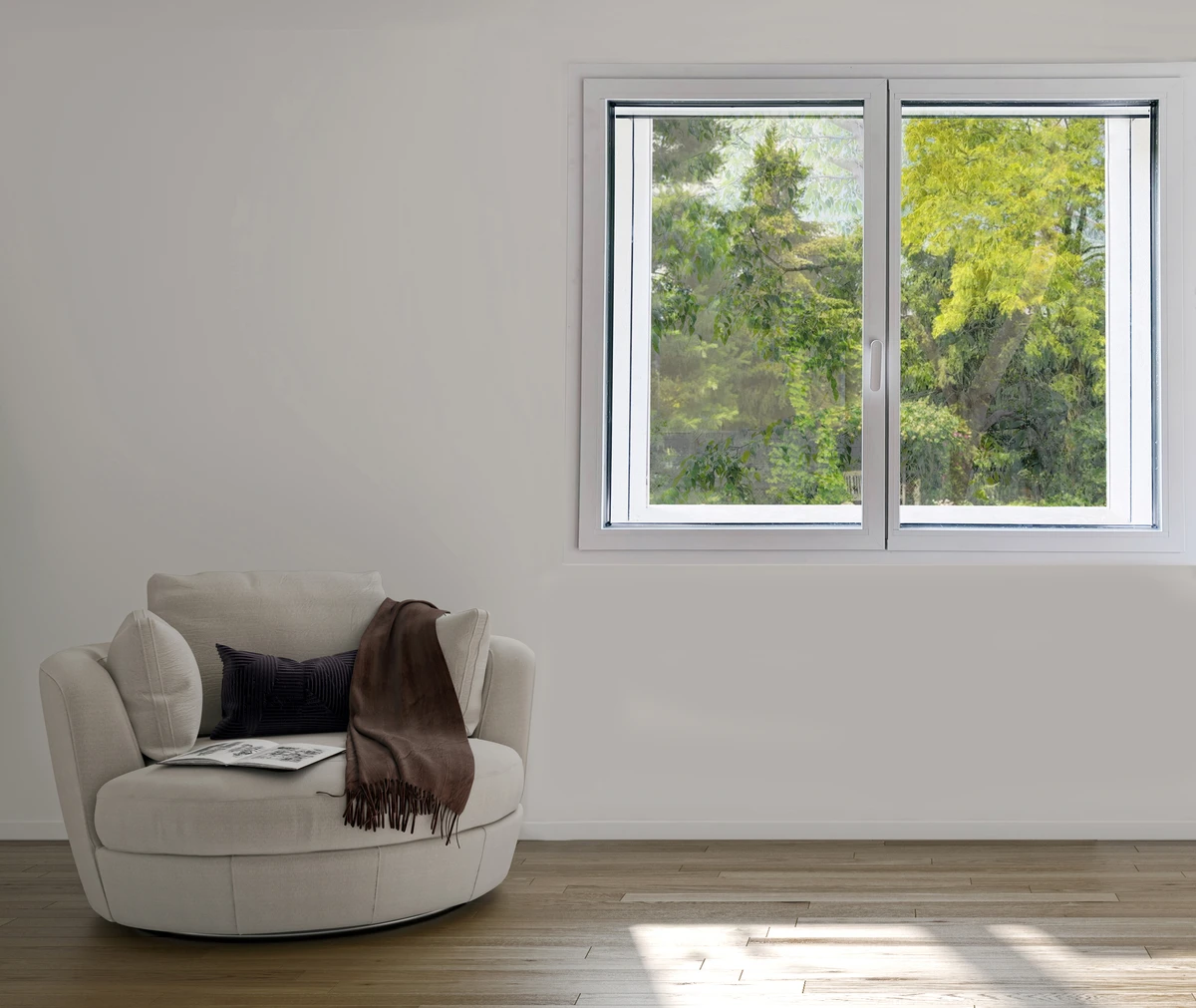 Produzione e vendita a piacenza di finestre in alluminio bianco moderne e minimali adatte ad ogni tipo di casa